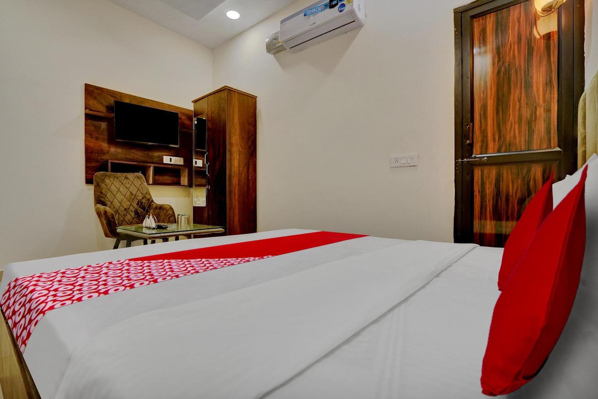 Hotel O Orchid Ludhijána Kültér fotó